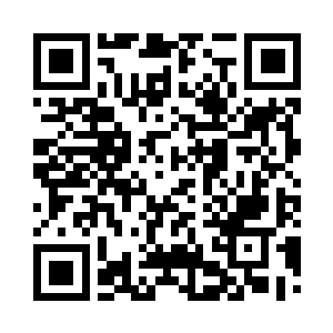 锦曦的心跳仿佛随着他的声音漏掉一拍二维码生成