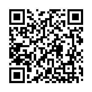 镇压军们施展出各种术法挡在自己面前二维码生成