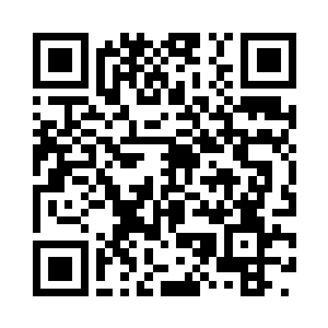 长相俊逸的年轻人从马车上走了出来二维码生成