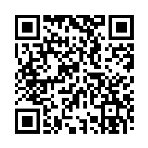 长腿和挺翘的臀部勾勒出曼妙诱人的曲线二维码生成