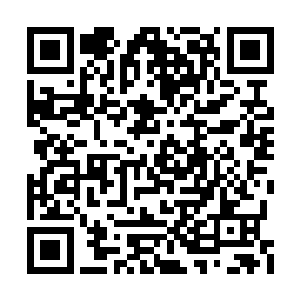 门上陷入的三百多个经文文字集体全部弹了起来二维码生成