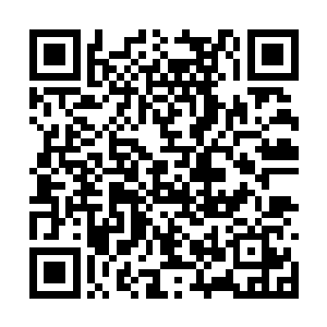 闵央也开始审视自己曾经面对那种陷阱淡雅的心动二维码生成