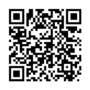 闻人牧月看着躺在秦洛怀里熟睡的闻人照二维码生成