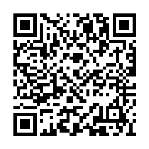 闻人牧月立即警惕的停下了自己准备喝汤的动作二维码生成