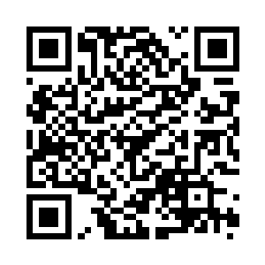 阮浪和张大叔带着他们招收的成员都在天阳城二维码生成