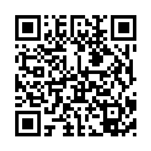防滑的红毯如一条蜿蜒伸展开来的长蛇二维码生成