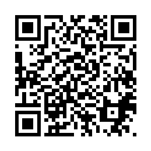 陆为民斜睨了一眼挺胸腆肚的康明德二维码生成