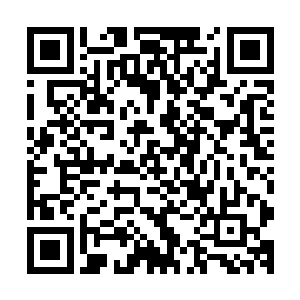 陆为民自然不知道某个女人为了博得自己的注意力而煞费苦心二维码生成