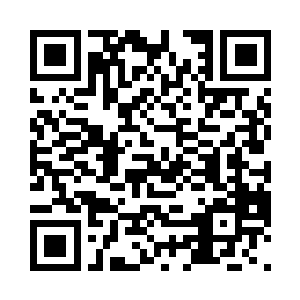 陈叔那长满皱纹的脸上出现了几丝失落二维码生成