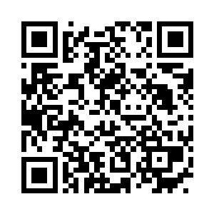 陈宝华等人都在用一副戏谑的目光望着自己二维码生成