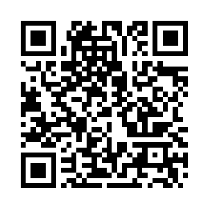 陈小练在飞机上的时候恰好听乘务长说过二维码生成