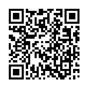 陈小练已经把石中剑取了出来攥在手里二维码生成