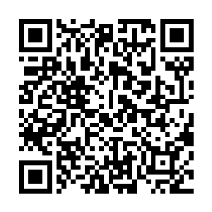陈彻的哥哥陈有三便送给了平川县原来的县长孟宪一大笔钱二维码生成
