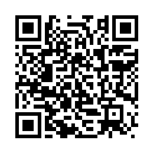 陈观不可能站在李志强办公室兼住室门外等二维码生成