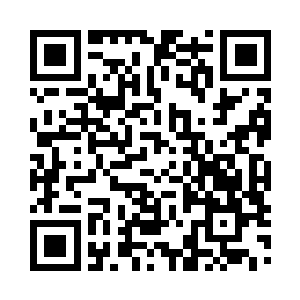 陈雨馨伸手握住了脖子上那块志远送给自己的二维码生成