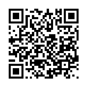 院子附近有一小片栽得并不茂盛的竹林二维码生成