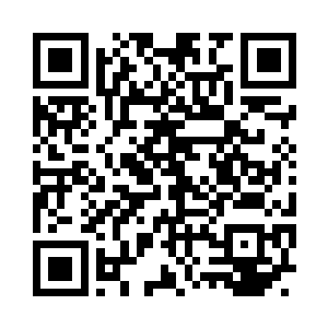 除了几次当面恶狠狠地威胁她必须乖乖听话外二维码生成