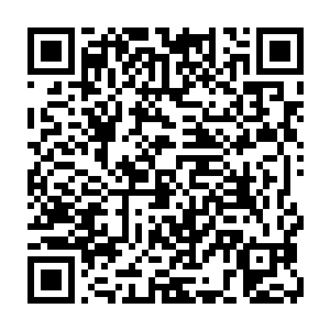 除非那个影魔在逃跑的过程之中还能有时间给自己从头到脚的换上一身行头二维码生成