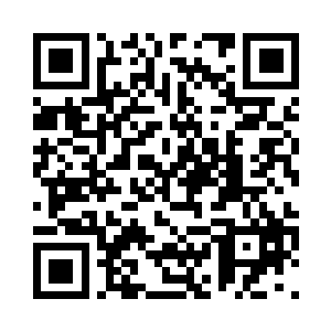 陨石表面还浮现出一圈圈丑陋的光晕二维码生成