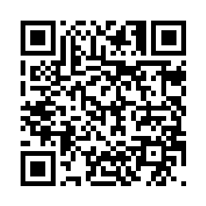 随即丁羽也是拎了一下手里面的纸袋二维码生成