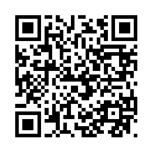 随即丁羽则是把目光放到了郭李的身上面二维码生成