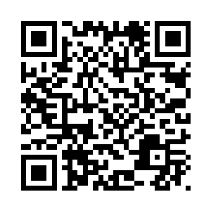 随即也是坐在了王建国对面的位置二维码生成
