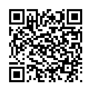 随即便拿出了手机拨通了小秋的号码二维码生成