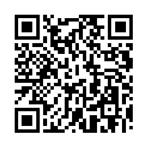 随即几道身影也从里面狼狈的落了出来二维码生成