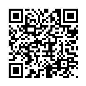 随即吩咐人将热水烧上去先给她洗澡换身衣服二维码生成