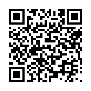 随即有一个青年在电梯之中点了一颗香烟二维码生成