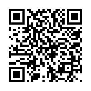 随即木然的收拾着自己留在他身上面的东西二维码生成