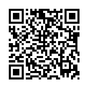 随即还朝约翰投去了一道贱气凌然的目光二维码生成