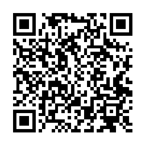 随后两道红色激光也同时从宇宙大帝的双眼之中激射而出二维码生成