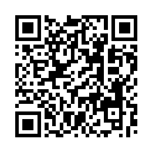 随后从自己的药包里拿出一瓶药来二维码生成