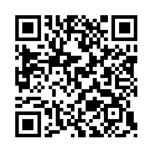 随后他将目光在周围的那些人身上扫视了一圈二维码生成