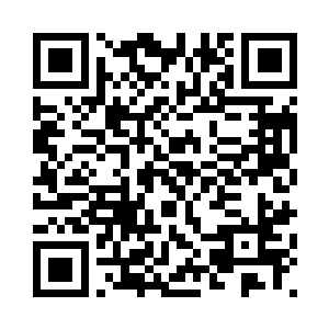 随后他平稳的落在了一块石头之上二维码生成