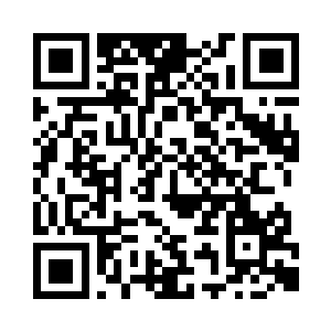 随后他猛的几步登天的跑向了机场的广播室二维码生成