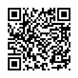 随后他的攻击也是变得疯狂起来了二维码生成