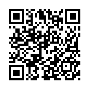 随后内力快速的调动在他的两手之中二维码生成