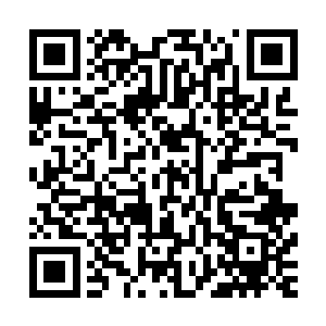 随后小刀便站起来跟在北冥香韵和苏凡身后朝着打牢外面跑去二维码生成