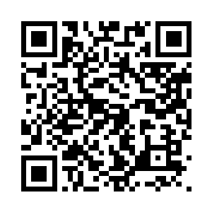 随后所有陆家的人全都跟着举起了自己的右手二维码生成