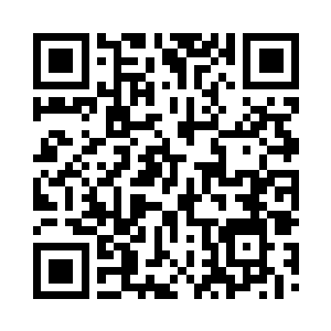 随后挪动着脚步一步一步的往楼梯下走去二维码生成