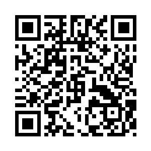 随后撒出带倒钩的渔网将他们一一捆住二维码生成