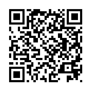 随后杨晨直接将小瓶子的瓶盖打开二维码生成