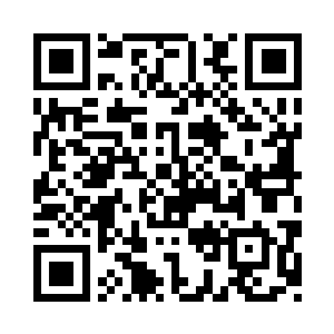 随后用一个木槌轻轻的敲击瓷坛的四周二维码生成