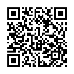 随后目光也再一次落到了紫衣人的身上二维码生成