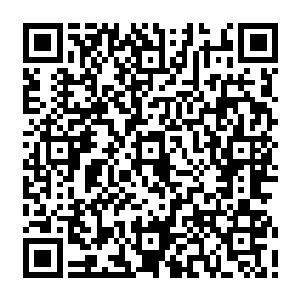 随后那些得到了玉珠的高手的目光随即也转移到了其余的那些手中持有玉珠的人身上二维码生成