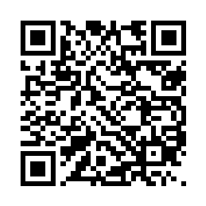 随手把自己身上的乾坤袋全部放了进去二维码生成