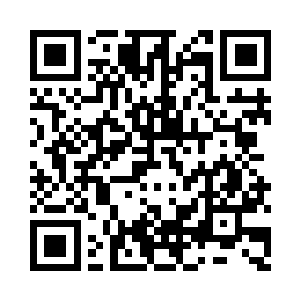 随手拿起床头柜的一本杂志看了起来二维码生成