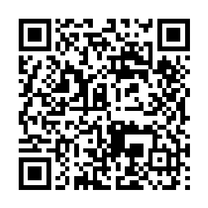 随着奇特爽快的文风逐渐被越来越多的人适应接受二维码生成